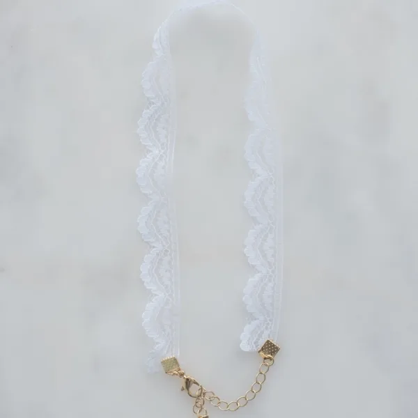 Ivory lace choker with gold fastener