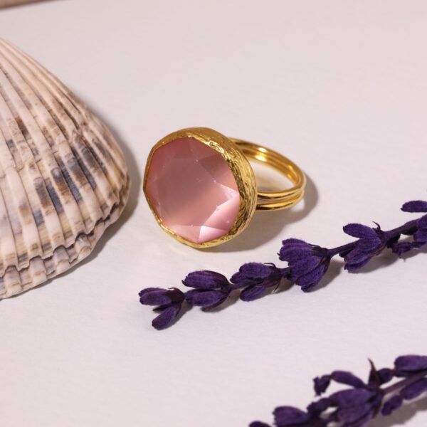 Gold-tone pink stone ring