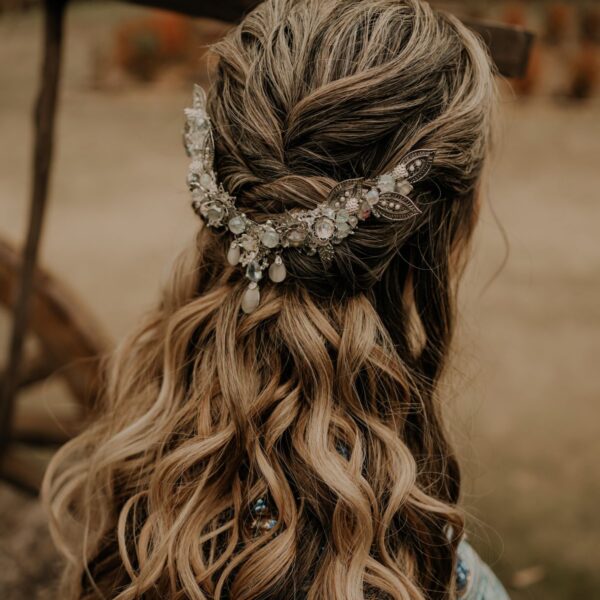 Crystal hair comb