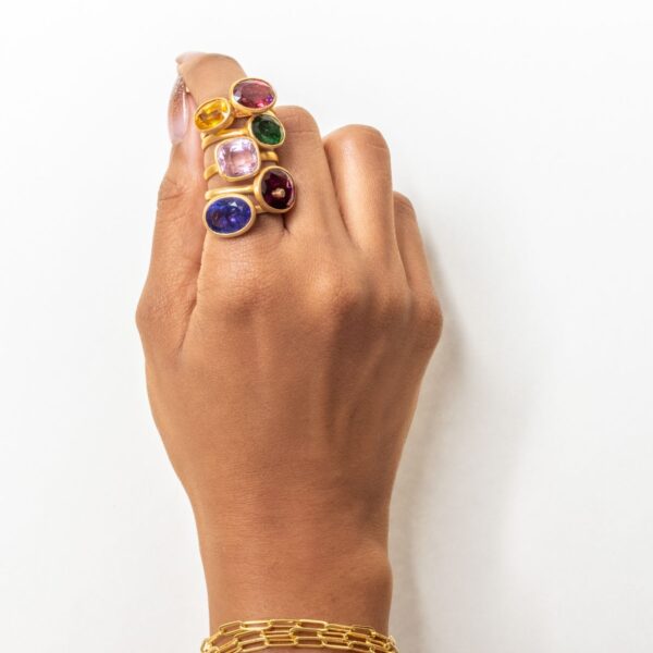 Colourful gemstone-look cocktail ring set
