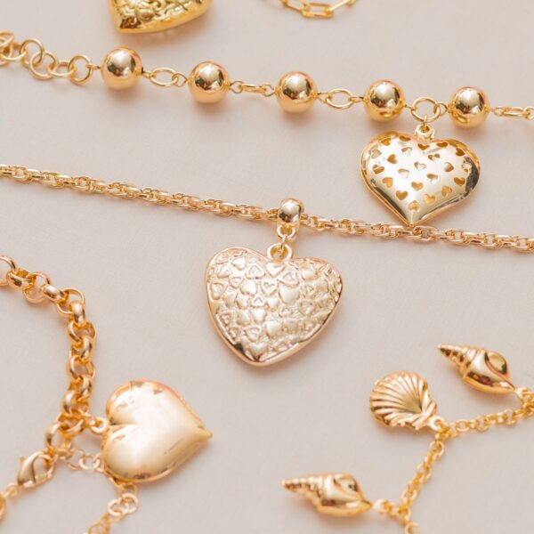 Gold-tone heart charm necklace