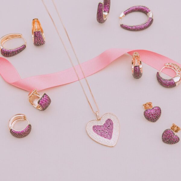 Pink crystal heart pendant necklace