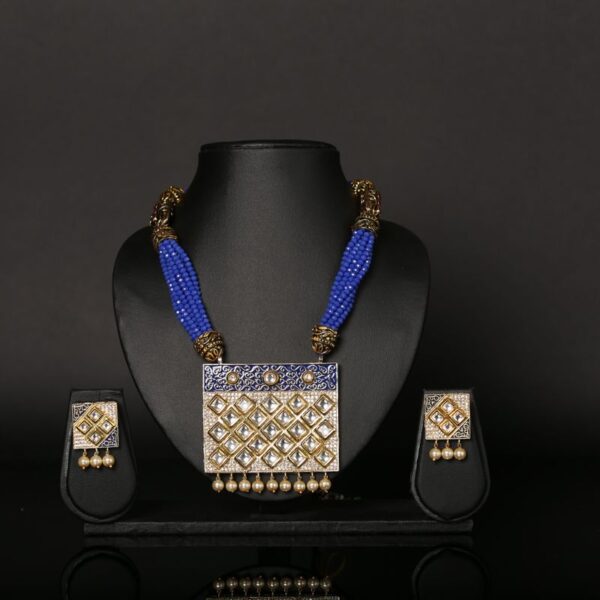 Blue bead kundan-style necklace and earring set